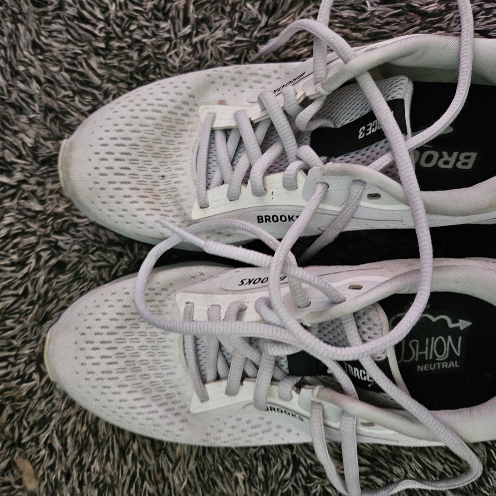 Brooks White Sneakers with Breathable Mesh Design